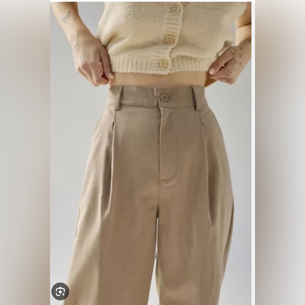 UO High Rise Helena pants - Picture 2 of 3